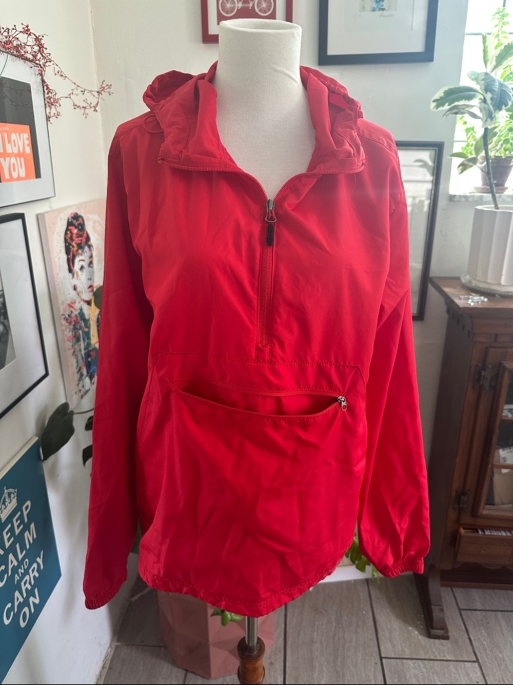 Sport - Tek Red Lightweight Packable Anorak Jacket - Women XS